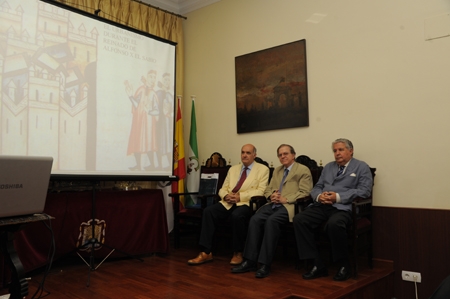 El Ateneo de Sevilla tiene concedida la corbata de la Orden de Alfonso X El sabio desde 1971