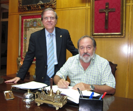 El Instituto Hispalense de Pediatría, con la carroza de Melchor
