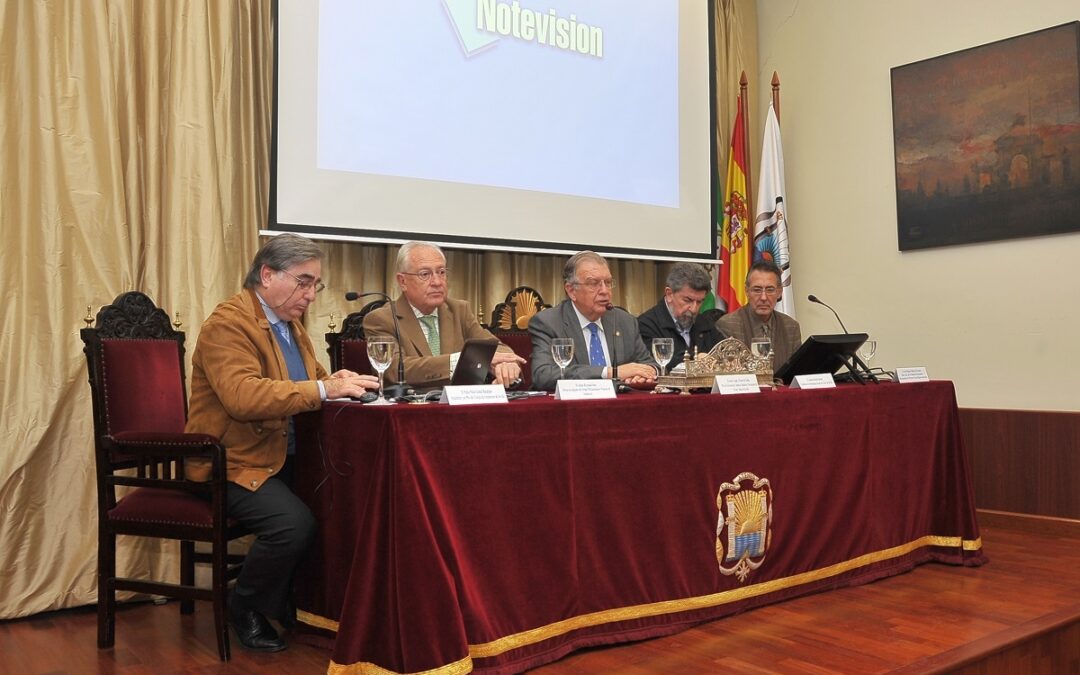 Celebrado en el Ateneo el debate: Atarazanas de Sevilla, todo un reto