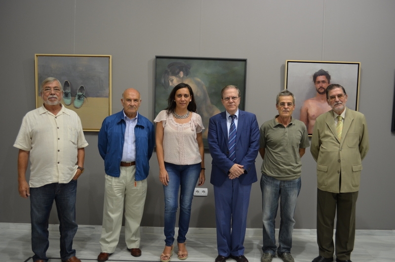 Antonio Zambrana, Vicente Flores, Mariló Zambrana, Alberto Máximo Pérez Calero,  Juan Francisco Cárceles, Gerardo Pérez Calero. Miembros del jurado y en el centro, la obra ganadora