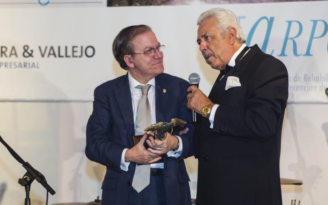Premian la labor social de la Cabalgata y el Ateneo
