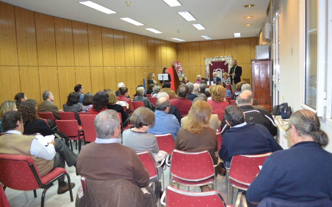 Presentación del poemario ‘Latidos de Dios en el corazón de una pluma’, de Maritina Jiménez