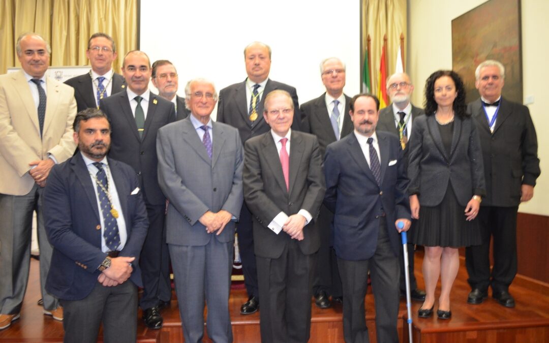 Acto de nombramiento del Dr. D. Alberto Máximo Pérez Calero como miembro de la Academia Andaluza de la Historia