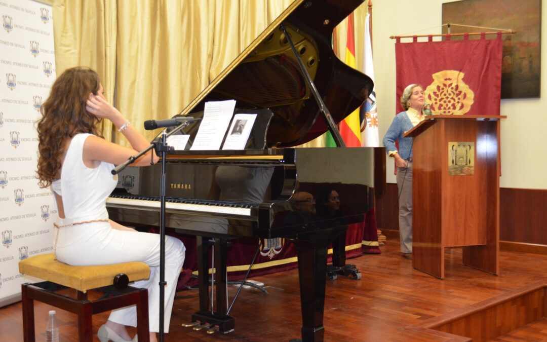 Celebrado el acto ‘LA MÚSICA Y LA PALABRA’, que estuvo a cargo de Cristina Gallego, pianista y cantante