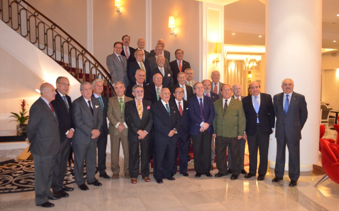Almuerzo de la Hermandad de Reyes Magos en el Hotel Colón