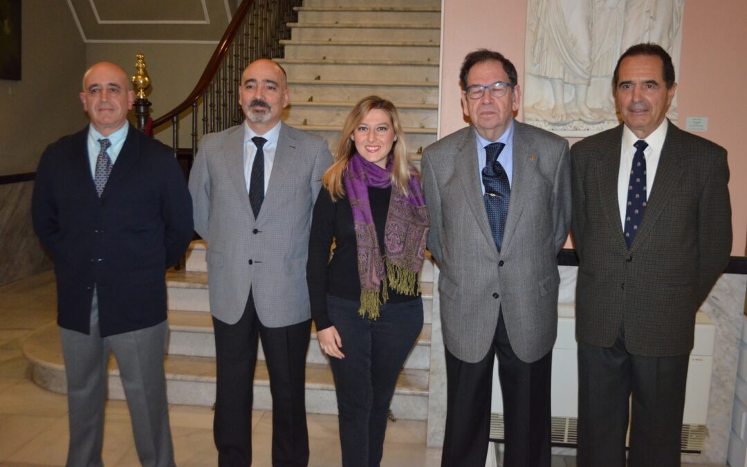 Celebrada la conferencia ‘RECUPERANDO A UN OLVIDADO: EL REGIMIENTO PROVINCIAL DE SEVILLA’, por D. Rafael Tejado Borja, Teniente Coronel de Artillería