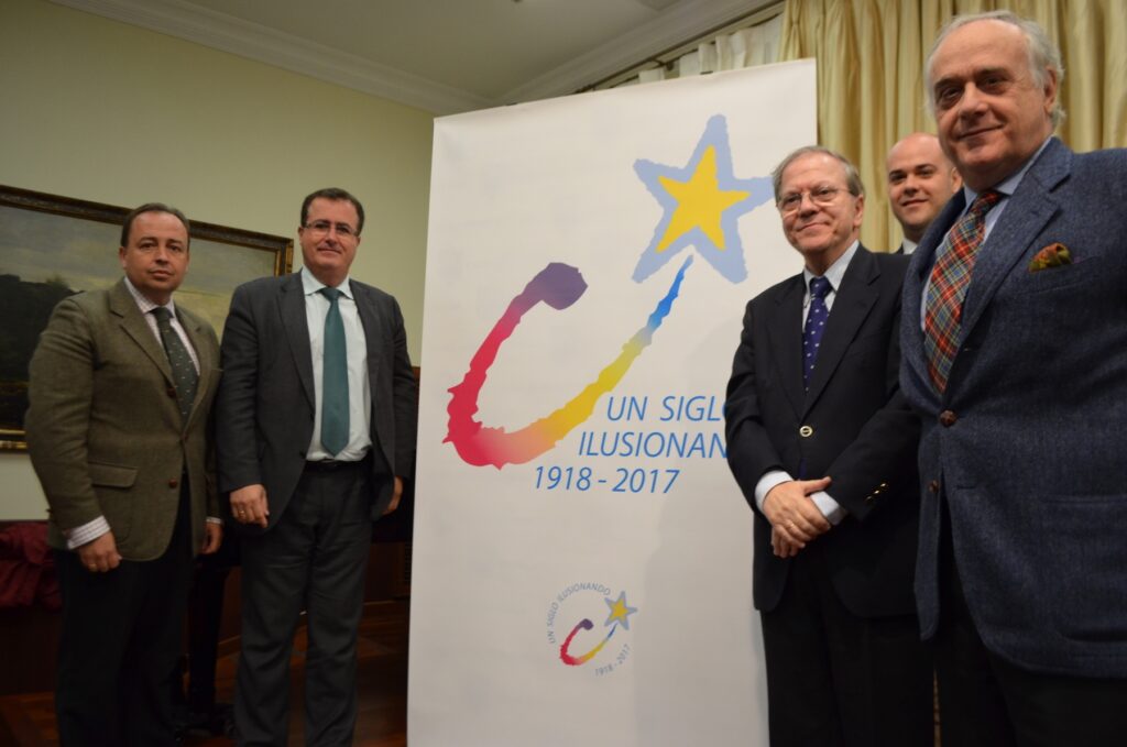 Presentación del logotipo del Centenario de la Cabalgata