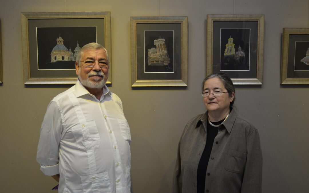 Inaugurada la exposición de acuarelas DIBUJAR ILUMINANDO. MOTIVOS SEVILLANOS. Acuarelas secas sobre cartulina negra, de la que es autora PAU FERRER