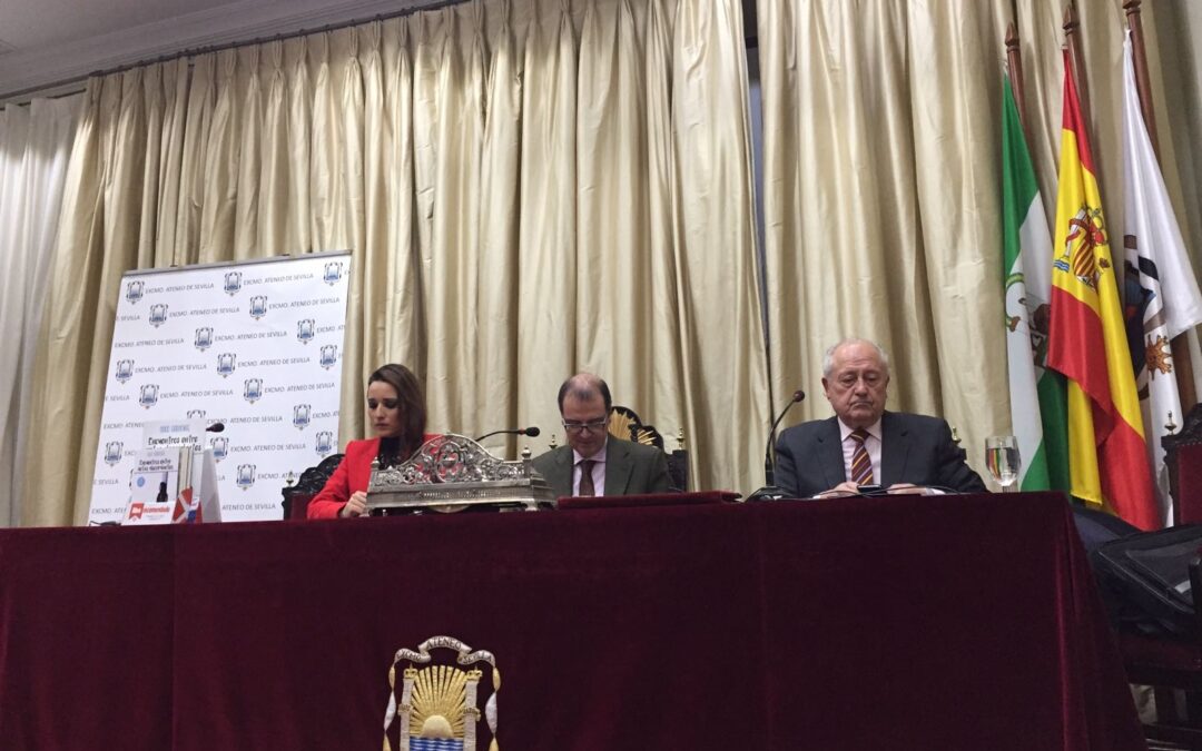 Presentado en el Ateneo el libro ENCUENTROS ENTRE NOTAS DISCORDANTES, de Soco Cordente