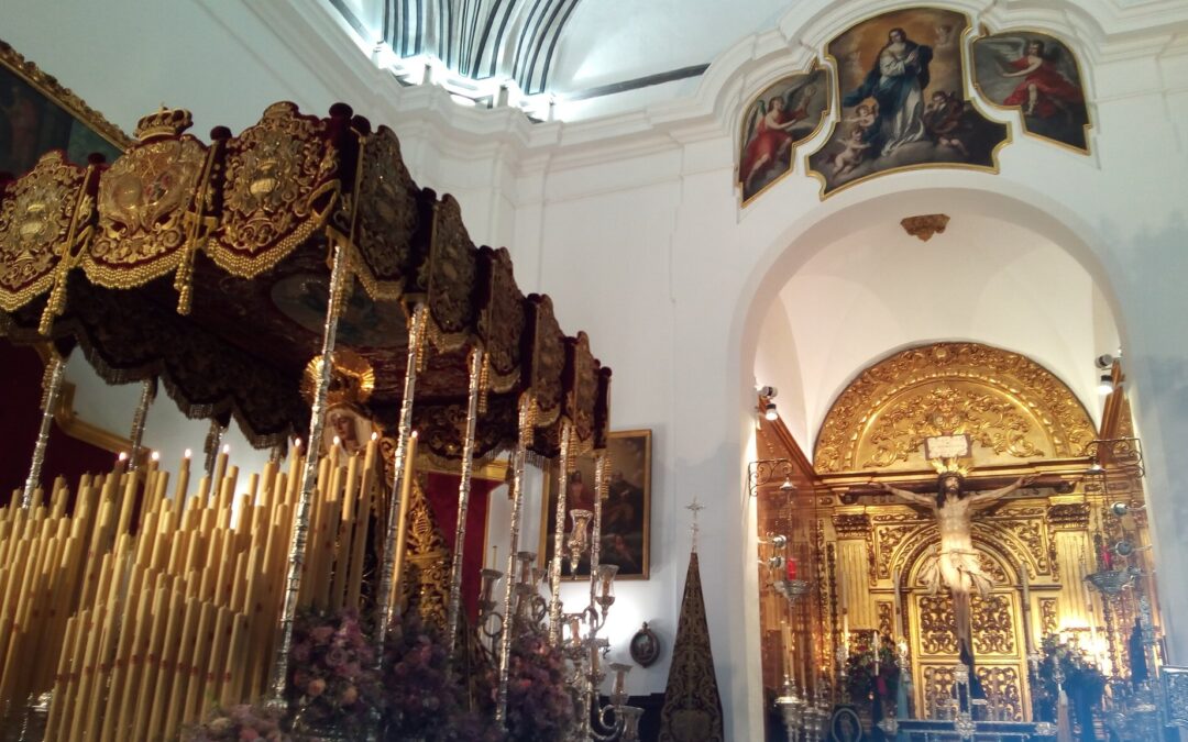 Un año más, los monaguillos y las paveras de la querida Hermandad de Los Panaderos, formarán en el interior de nuestra Sede Social