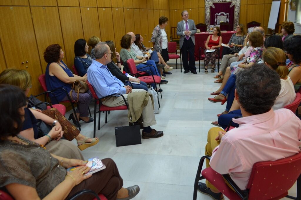 El acto se celebró en el Aula Sales y Ferré del Ateneo