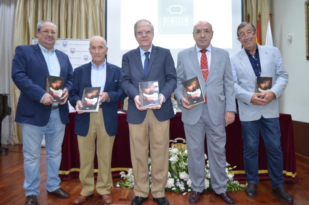 Miguel Bascón (productor de cine), José Manuel Trigo (Catedrático de Didáctica de la Lengua Española US), Alberto Máximo Pérez calero (Presidente del Ateneo), Ángel Moliní Estrada (Socio de Honor del Ateneo), Javier Ros, autor de la novela