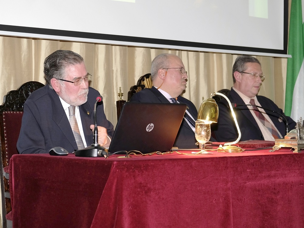 La jornada en homenaje a Murillo se celebró en el Salón de Actos de la institución