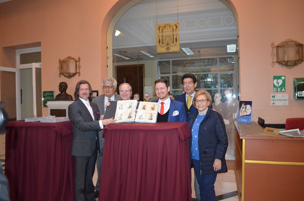 Eduardo Domínguez-Lobato, Presidente de la Fundación Eduardo Domínguez Lobato; Francisco Pérez Morón, Tesorero del Ateneo, Alberto Máximo Pérez Calero, Presidente del Ateneo; Rafael Montaño García, conferenciante; Ángel Alberto Núñez Moreno, ateneísta y p