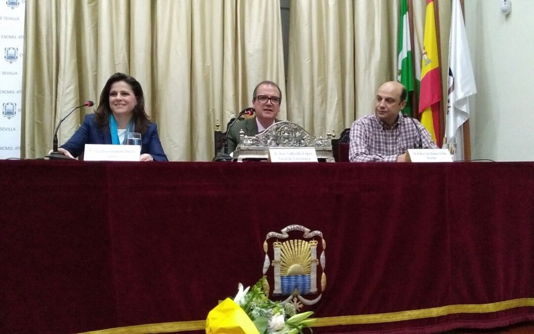 Presentación del poemario ‘Camino de piedra azul’, de Almudena Tarancón