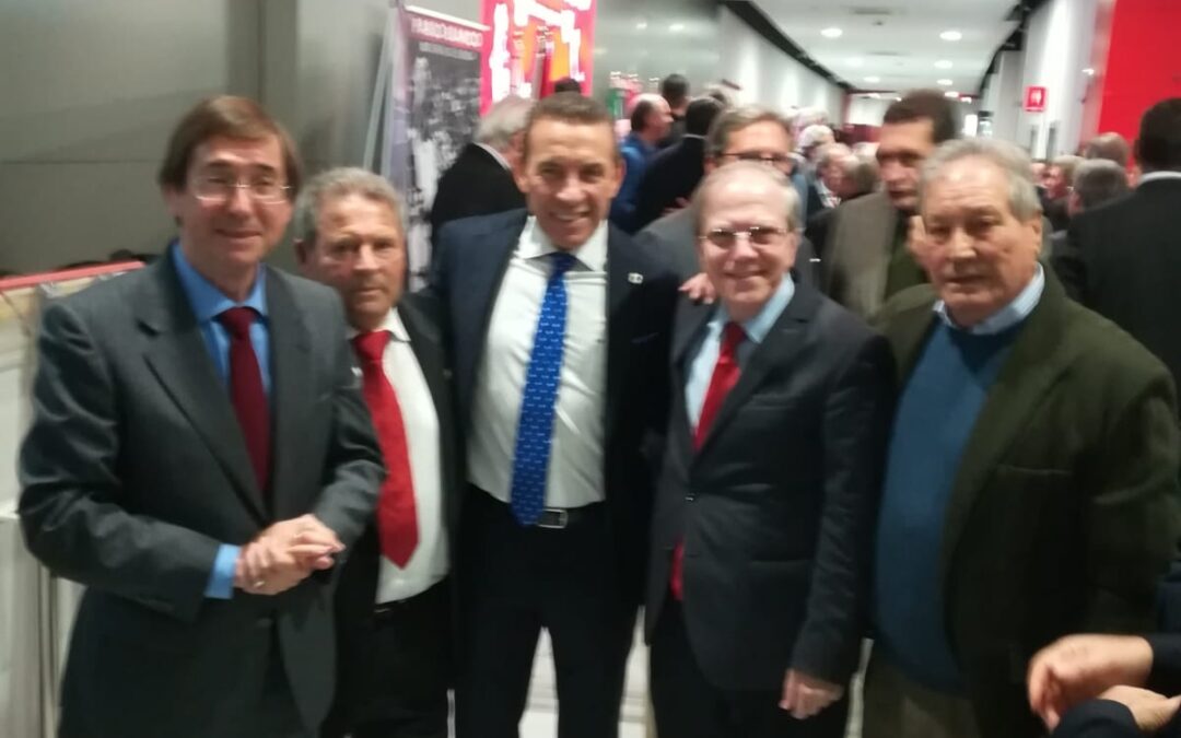 El Presidente del Ateneo en el homenaje a Pablo Blanco, Dorsal de Leyenda del Sevilla FC