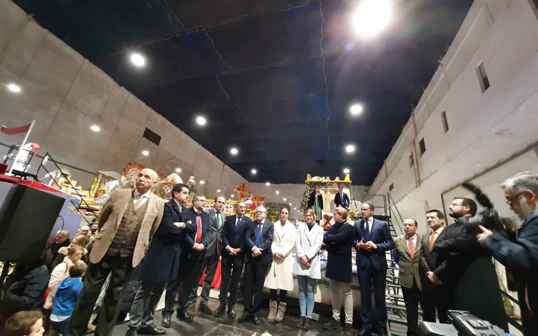 Entronización del Niño Jesús en la Carroza del Nacimiento