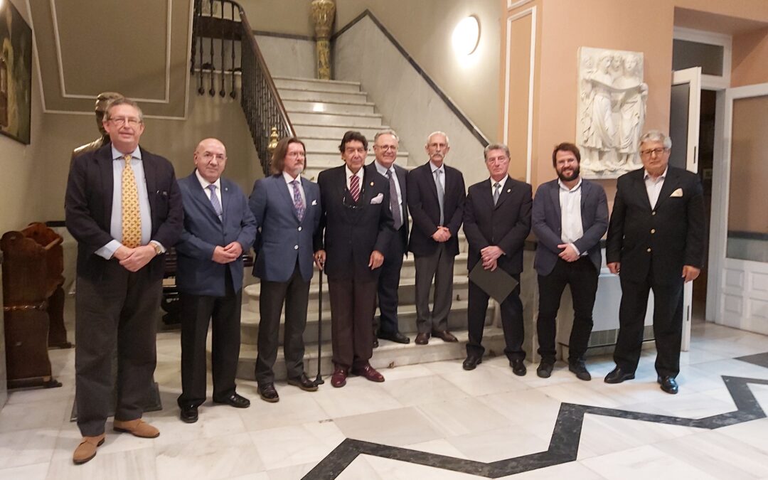 Mesa redonda LOS HÉROES OLVIDADOS DE LA EXPEDICIÓN AL MALUCO