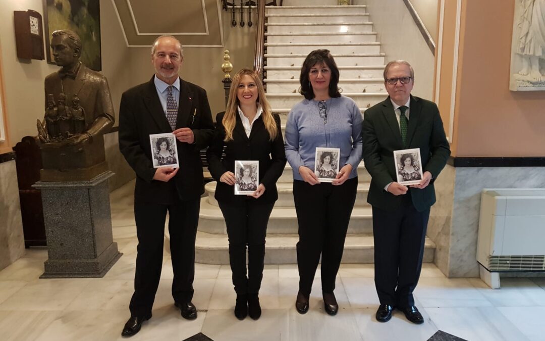 La autora María Dolores Souto presenta su obra ‘Permíteme contarte un cuento’ en el Ateneo de Sevilla