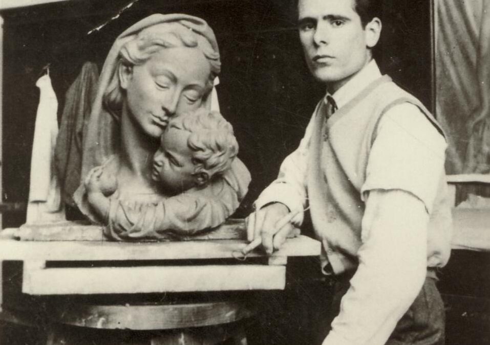 Pésame por el fallecimiento del Catedrático de Escultura Antonio Gavira Alba