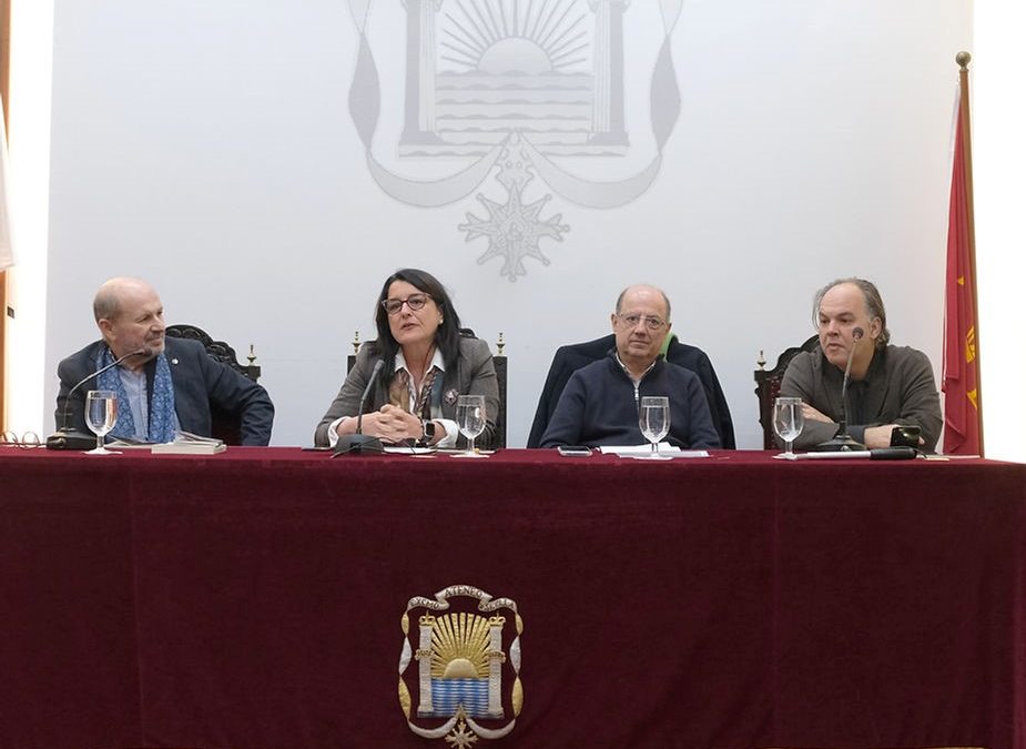 Presentación del poemario “Las Estaciones”, de Antonio Varo