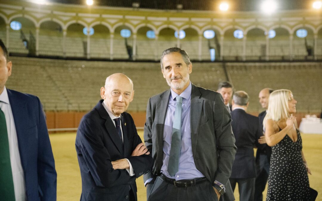 El Presidente del Ateneo de Sevilla en la inauguración del I Festival de Ópera en la Real Maestranza de Caballería