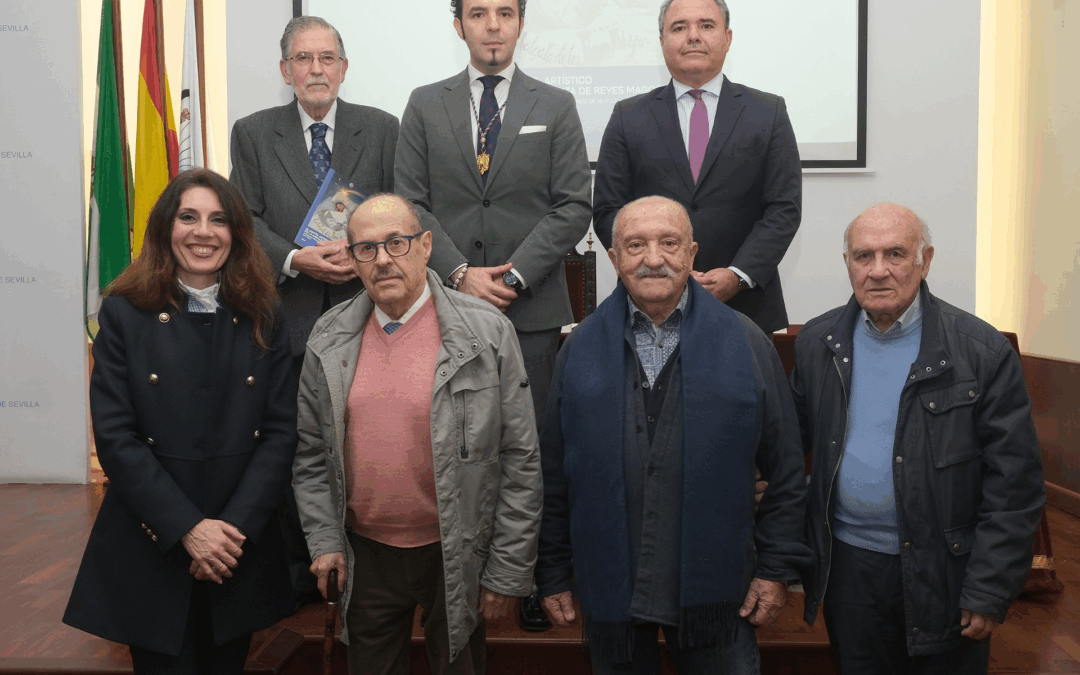 Presentado el libro sobre los carteles históricos de la Cabalgata