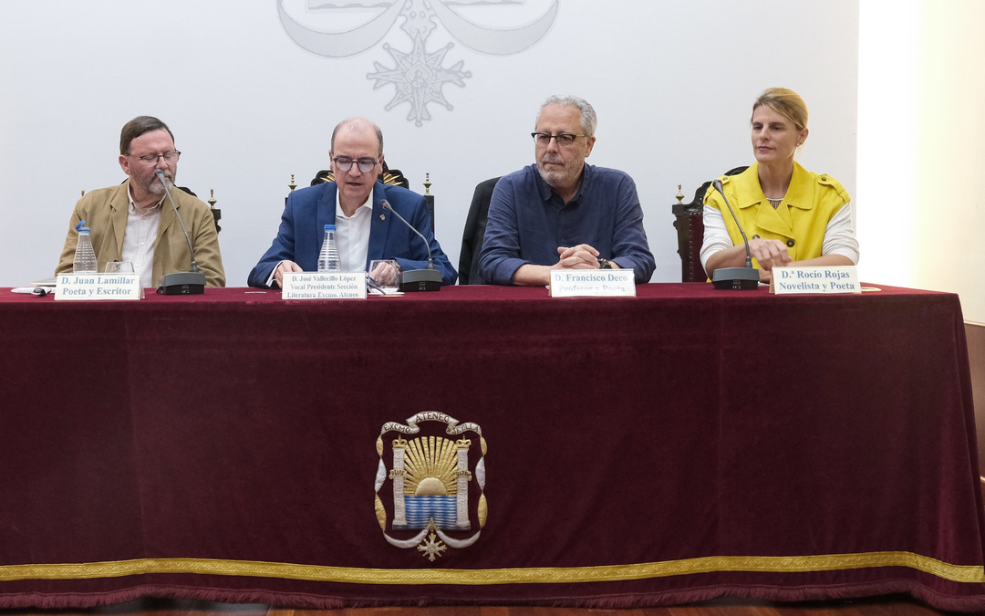 RECITAL POÉTICO – Juan Lamillar